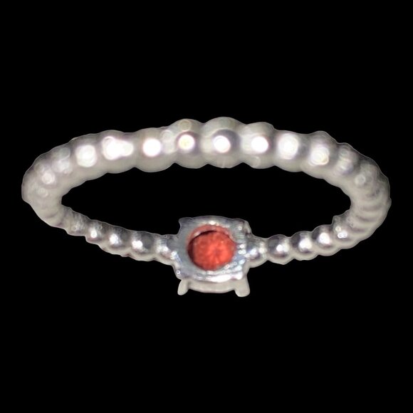 Ring Garnet Size 5.5 Round Faceted Women Sterling Silver 925 2 Grams - Picture 6 of 10